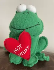 Russ Berrie & Co. Green Plush Frog Round Bug Eyed Heart "HOT STUFF" RARE