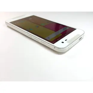 HTC Butterfly 2 蝴蝶2 防水 1300萬畫素 四核心5 吋 Full HD 32G 支援4G