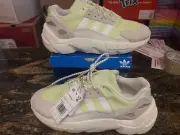 NEW Mens Adidas ZX 22 Boost Sneakers Shoes, size 10.5