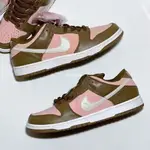 DUNK LOW“STUSS CHERRY”櫻桃巧克力經典滑板鞋 304292-671