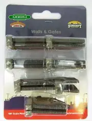BNIB OO Gauge Bachmann 44-541 Walls & Gates