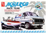SKILL 2 MODEL KIT CHEVROLET VAN W/BOAT & TRAILER "AQUA ROD" 1/25 BY AMT AMT1338
