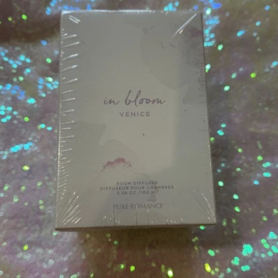 Pure Romance Flower Room Diffuser Venice In Bloom plus Free Gift included