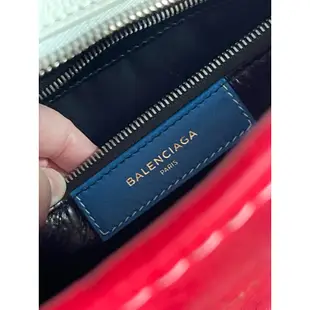 現貨Balenciaga Bazar Shopper巴黎世家小羊皮托特肩背手提包💙❤️🤍2024時髦風潮再起不要再錯過嘍