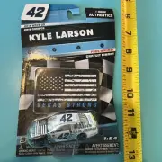 Kyle Larson #42 Nascar Authentics 2019 Wave 03 DCSolar Vegas Strong