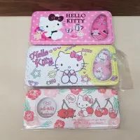 在飛比找蝦皮購物優惠-Hello Kitty 超大雙層筆盒 開窗大型鐵筆盒 鉛筆盒