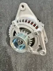 High Output 200 AMP Heavy Duty NEW Alternator Fits Toyota Camry RAV4 Scion TC (for: Toyota)