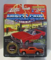Johnny Lightning Muscle Cars USA 1970 Super Bee Dodge Coronet Orange