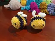 Crochet Bee, Amigurumi, Completed Plushie
