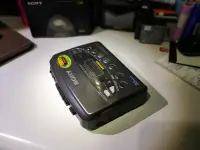 在飛比找Yahoo!奇摩拍賣優惠-拾荒者 古早 新力 SONY WALKMAN  WM-FX4