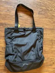 NEW Black Drawstring BEYOND YOGA Black Convertible Gym Bag Backpack