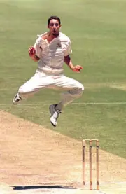 Australia V England at Perth 30/11/98 JASON GILLESPIE AUSTRAL- Old Cricket Photo