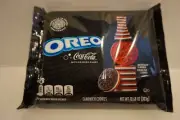 Limit Edition Oreo Coca-Cola Coke With Popping Candy Cookies 10.68oz
