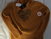 DKNY Youth Size XL 14/16 New Gold Hooded Sweater Heart Flip Sequins Gorgeous
