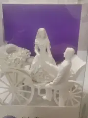 Wilton Wedding Cake Topper Just Married Bride Groom w/ Carriage 2011 4.75" H