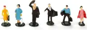 Bachmann Trains - FIGURES - WAITING PASSENGERS - HO Scale