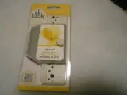 EK Tools Swiss Cheese Thin Edge Edger Punch New in Package 54-40114