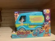 Scooby-Doo Mystery Machine Van & Fred Action Figure 50 Years Toy Scooby