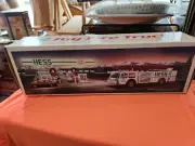 HESS TRUCK - 1989