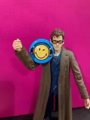 Badge Smiley Headphones