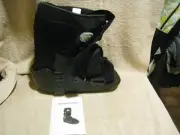 Medibot Walking Boot Fractured Broken Foot & Ankle Size Large 11" Inflatable B4