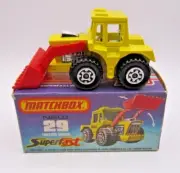 Vintage Superfast Matchbox #29 Tractor Shovel w/ yellow base. Mint in box