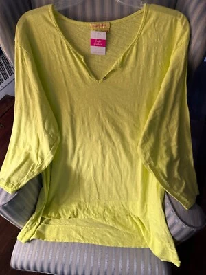 NWT!!! FRESH PRODUCE " JORDAN" COTTON CROSSOVER HEM TOP IN LEMONDROP... (2X)