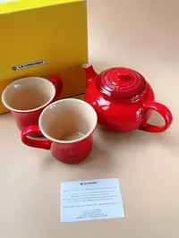 在飛比找Yahoo!奇摩拍賣優惠-法國酷彩Le Creuset陶瓷茶具大容量英式帶茶漏茶壺咖啡