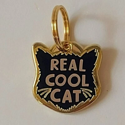 Pet Charm Real Cool Cat Diameter 0.75 inch aprox Primitives by Kathy