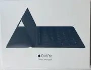 APPLE SMART KEYBOARD A1636-12.9" iPAD PRO 1ST/2ND GENERATION(MJYR2LL/A)SEALED