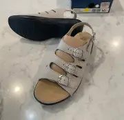 SAS Mystic Web Linen 5 medium Women's Sandal New In Box Save Big