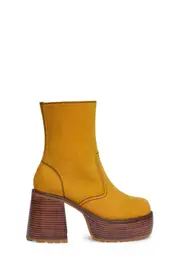 [dELiA*s by Dolls Kill] Buzz Me In Platform Boots
