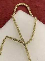18 Inches Yellow Gold Rope Chain Lobster Lock Scrap Or Wear 2.9 Grams Super Low