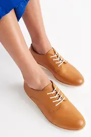 Classic Derby Flat--RLE-DERBY-PNP