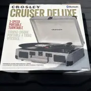Crosley CR8005D-HB Cruiser Deluxe Bluetooth Turntable Record Player