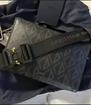 Christian Dior CD Diamond Lingot Pouch| Men’s | Crossbody Bag