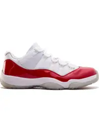 在飛比找Farfetch優惠-Air Jordan 11 Retro Low cherry