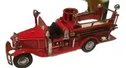 matchbox models of yesteryear fire trucks 1932 Ford AA Truck