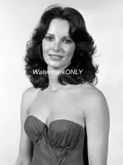 Beautiful Actress "Jaclyn Smith" SEXY "Pin-UP" PHOTO! #(25)