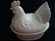 NEW Tabletops Unlimited White Rooster Basketweave Ceramic Bowl With Lid