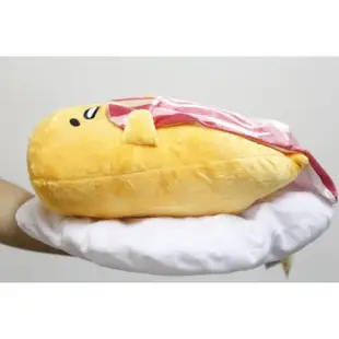 【Dona日貨】日本正版 超可愛蛋黃哥躺著睡覺蓋大培根當棉被 玩偶/抱枕/午安枕/靠枕 D03