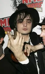 Pete Doherty poses Awards Room award for Sexiest Man Shockwaves NM- Old Photo 9