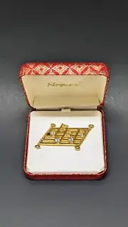 Vintage NAPIER Marked Rhinestone Gold Tone Music Staff Notes Brooch Pin Box