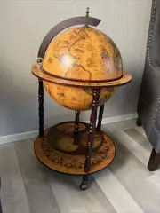 Old World Globe Drink Cabinet 37" Dark Red Mahogany Nautical Hidden Bar New