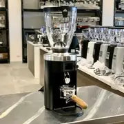 Brand New Mahlkonig E65S Commercial Coffee Bean Espresso Grinder
