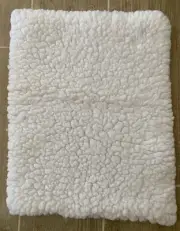 New 19” x 15” Faux Fleece Pad For Chair, Pet Bed, Pet Crate, Crutches Washable