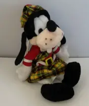 Walt Disney World Goofy Plush Epcot Scottish Bean Bag, Gund Mattel With TAGS