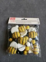 Handmade Bumble Bee 6ft Wool Felt Garland - Made In Nepal - Brand New!!