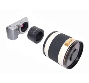 this adapter allows the use of T mount lens to Sony NEX5 NEX