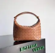 BOTTEGA VENETA Bag woman Leather Top Handle New Over the shoulder size 22*13*9